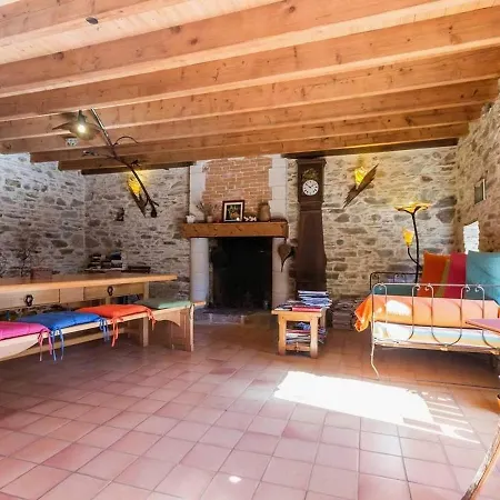 Rustique Avec Lit King-size, Salle De Bains Privee Et Petit-dejeuner Pres De Nantes. - Fr-1-306-1250 B&B Bouvron