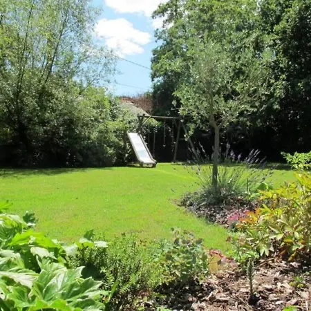 Bed & Breakfast Rustique Avec Lit King-size, Salle De Bains Privee Et Petit-dejeuner Pres De Nantes. - Fr-1-306-1250